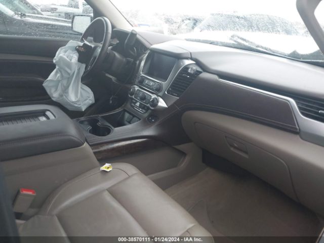 Photo 4 VIN: 1GNSCBKC2HR269943 - CHEVROLET TAHOE 