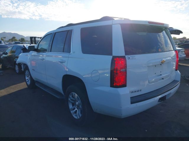 Photo 2 VIN: 1GNSCBKC2JR110927 - CHEVROLET TAHOE 