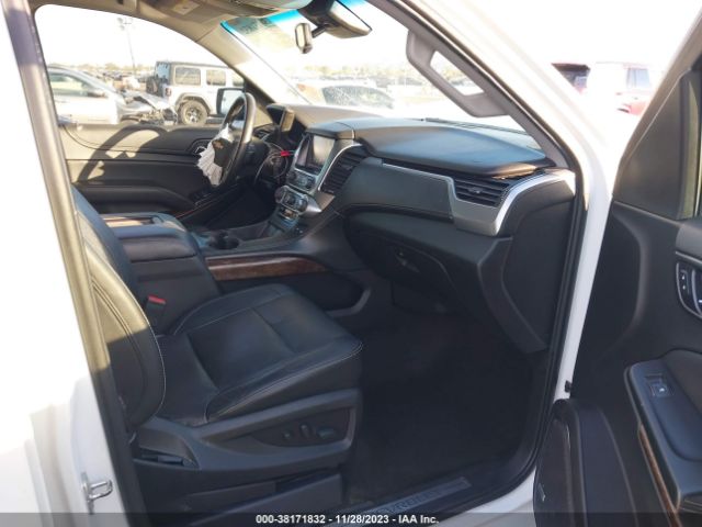 Photo 4 VIN: 1GNSCBKC2JR110927 - CHEVROLET TAHOE 