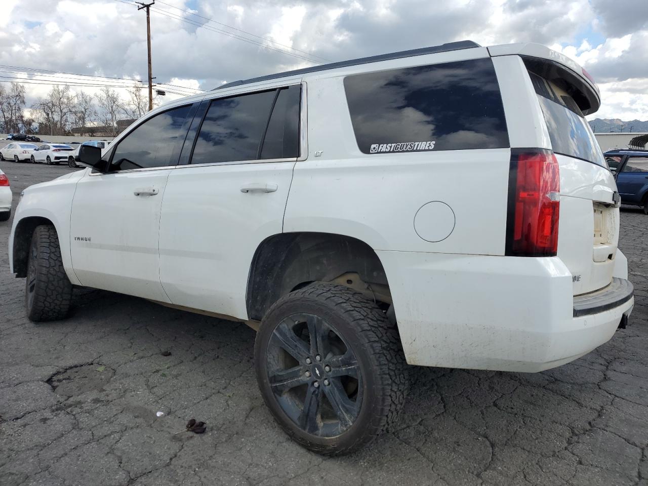 Photo 1 VIN: 1GNSCBKC6GR138304 - CHEVROLET TAHOE 