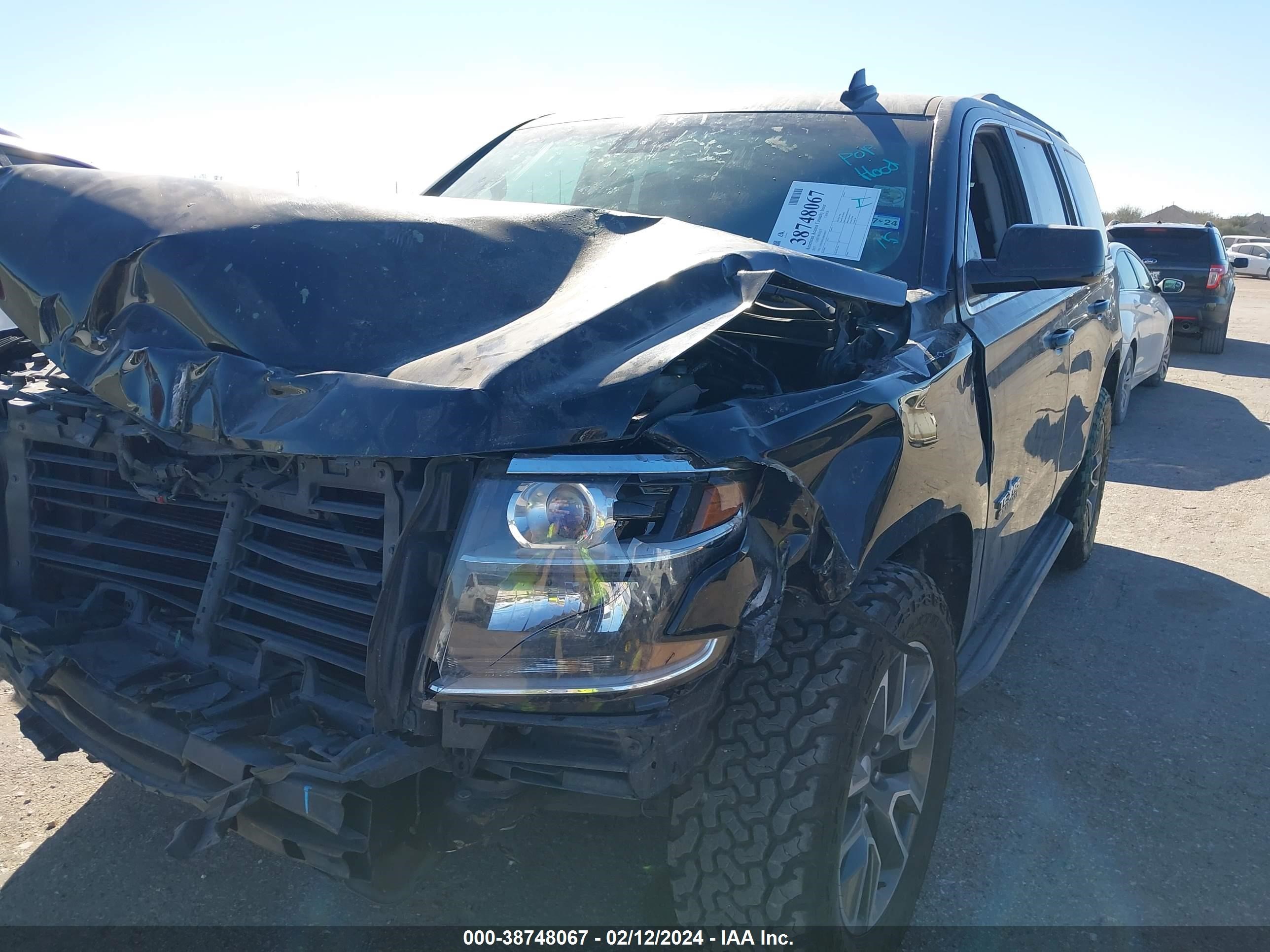 Photo 1 VIN: 1GNSCBKC6HR160417 - CHEVROLET TAHOE 