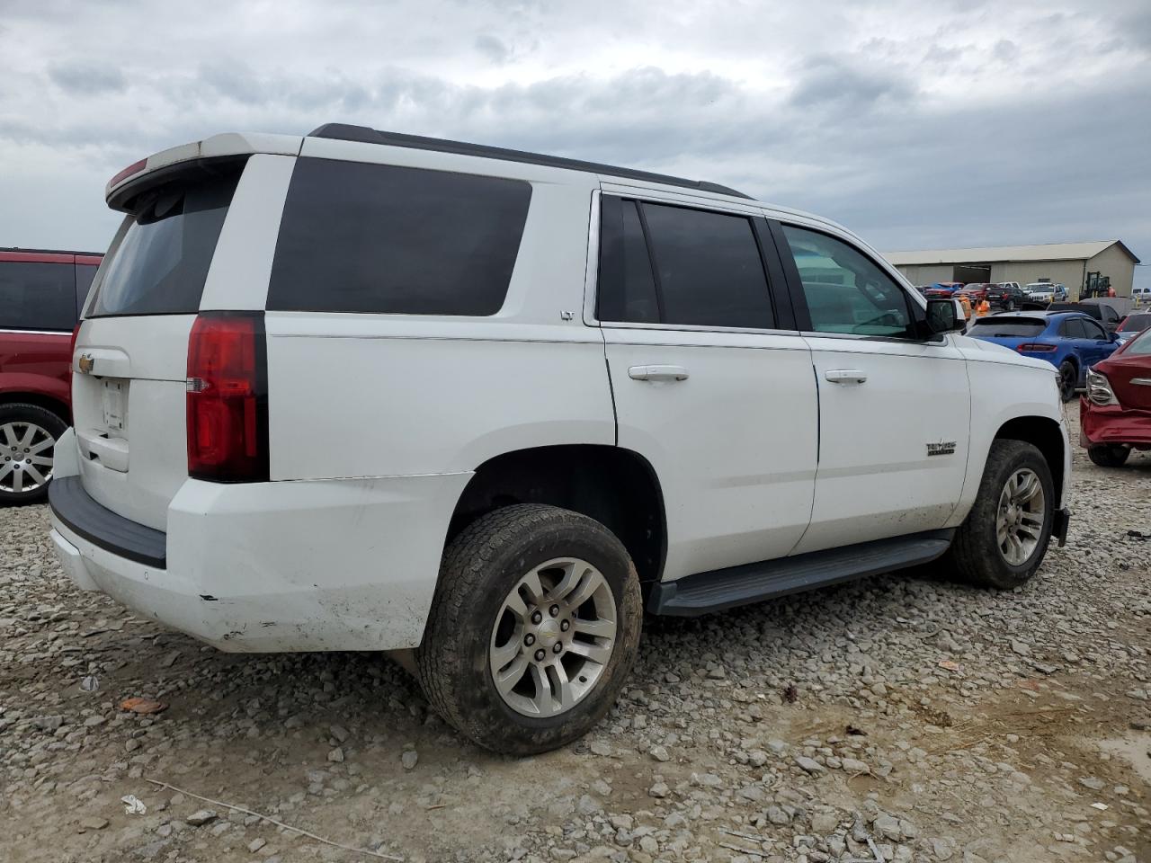 Photo 2 VIN: 1GNSCBKC8GR417818 - CHEVROLET TAHOE 