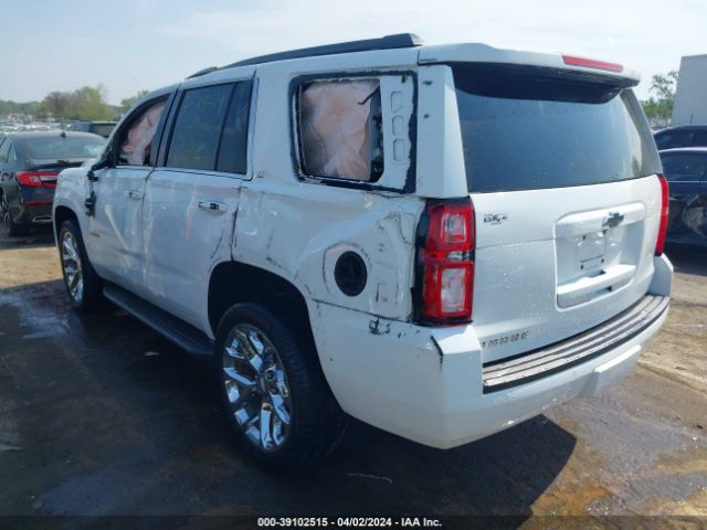 Photo 2 VIN: 1GNSCBKC8JR173983 - CHEVROLET TAHOE 