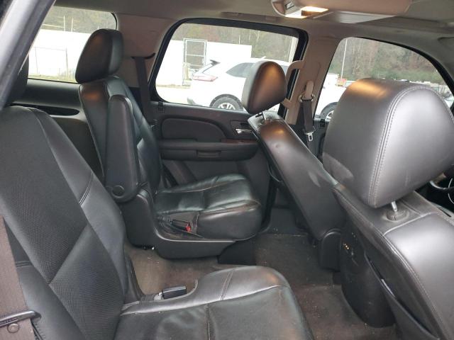 Photo 10 VIN: 1GNSCCE02DR171819 - CHEVROLET TAHOE 