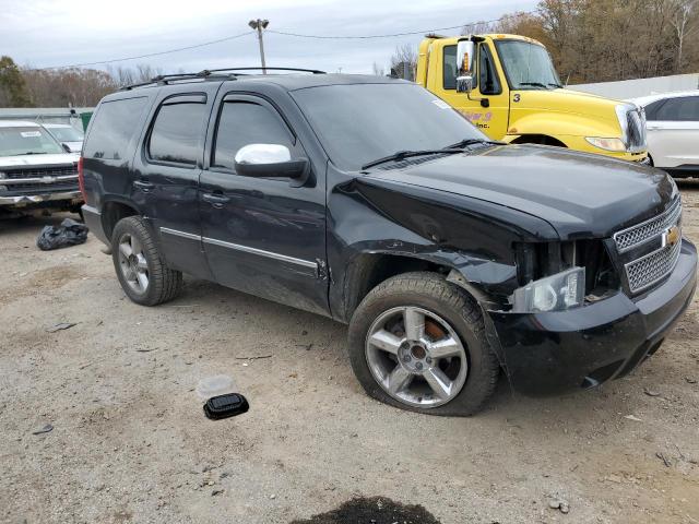 Photo 3 VIN: 1GNSCCE02DR171819 - CHEVROLET TAHOE 