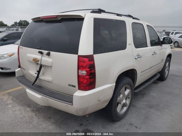 Photo 3 VIN: 1GNSCCE04CR100314 - CHEVROLET TAHOE 