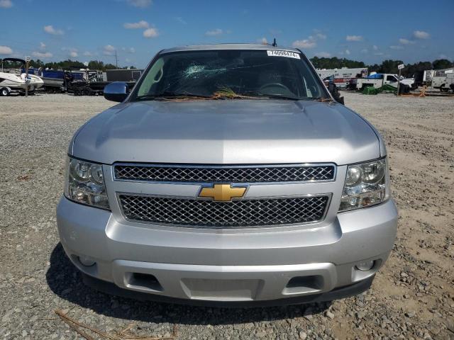 Photo 4 VIN: 1GNSCCE04DR375716 - CHEVROLET TAHOE C150 