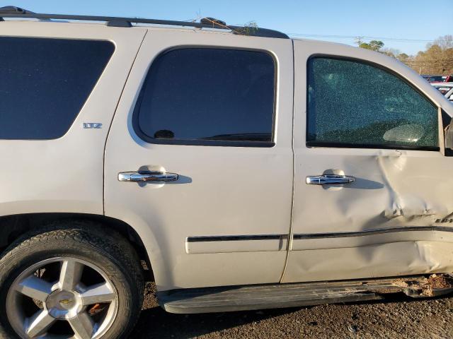 Photo 10 VIN: 1GNSCCE05BR287397 - CHEVROLET TAHOE 