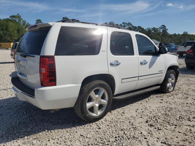 Photo 2 VIN: 1GNSCCE05DR130469 - CHEVROLET TAHOE 