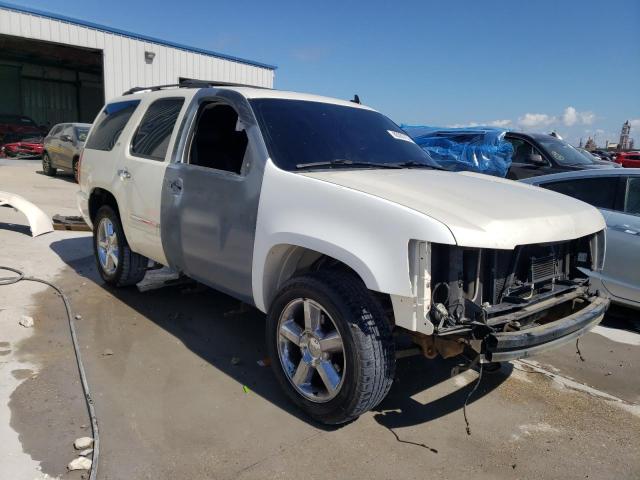 Photo 3 VIN: 1GNSCCE08BR360956 - CHEVROLET TAHOE C150 