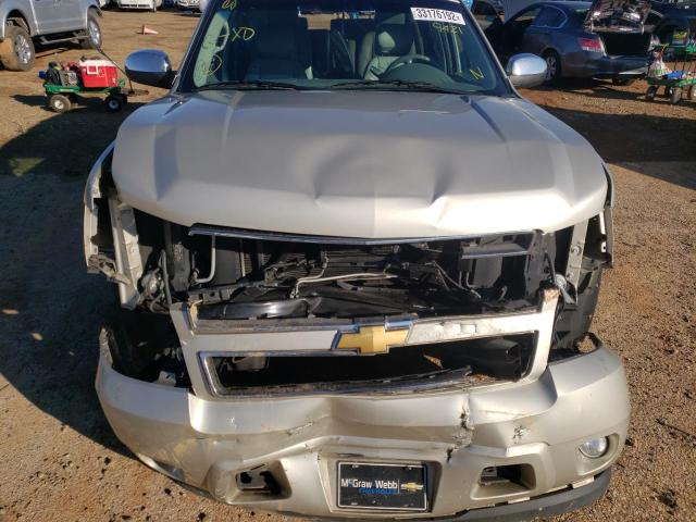 Photo 6 VIN: 1GNSCCE08DR189421 - CHEVROLET TAHOE C150 