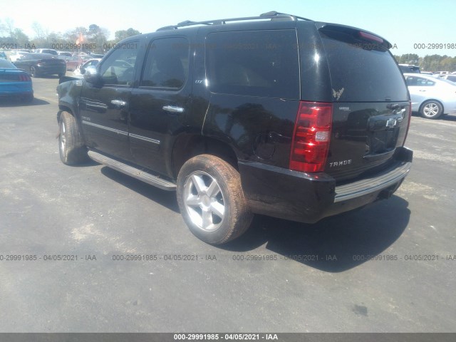 Photo 2 VIN: 1GNSCCE0XER144465 - CHEVROLET TAHOE 