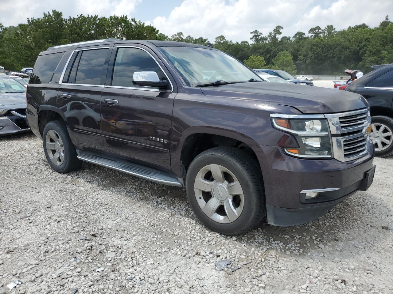 Photo 3 VIN: 1GNSCCKC1FR217223 - CHEVROLET TAHOE 