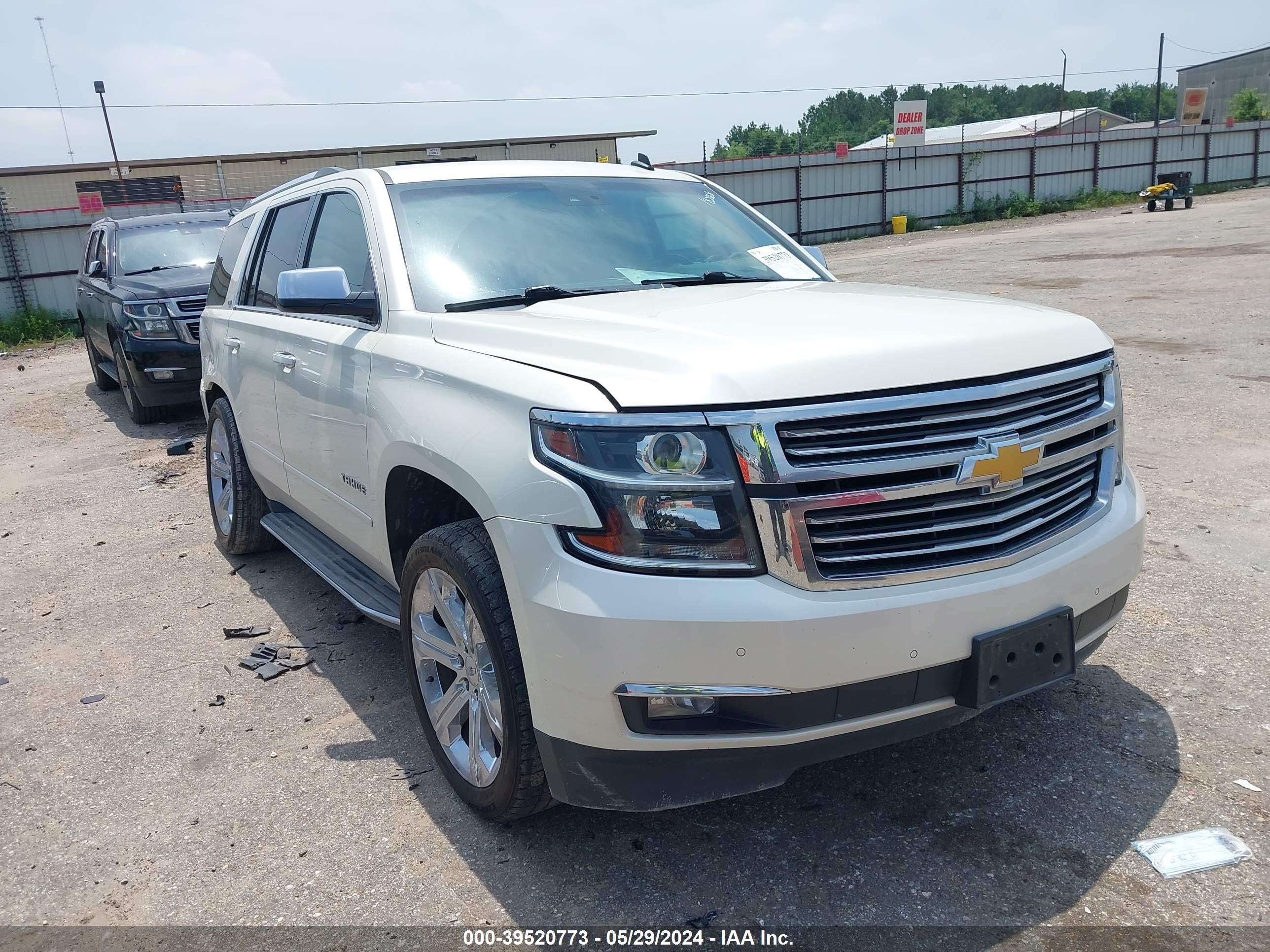 Photo 0 VIN: 1GNSCCKC2FR117843 - CHEVROLET TAHOE 