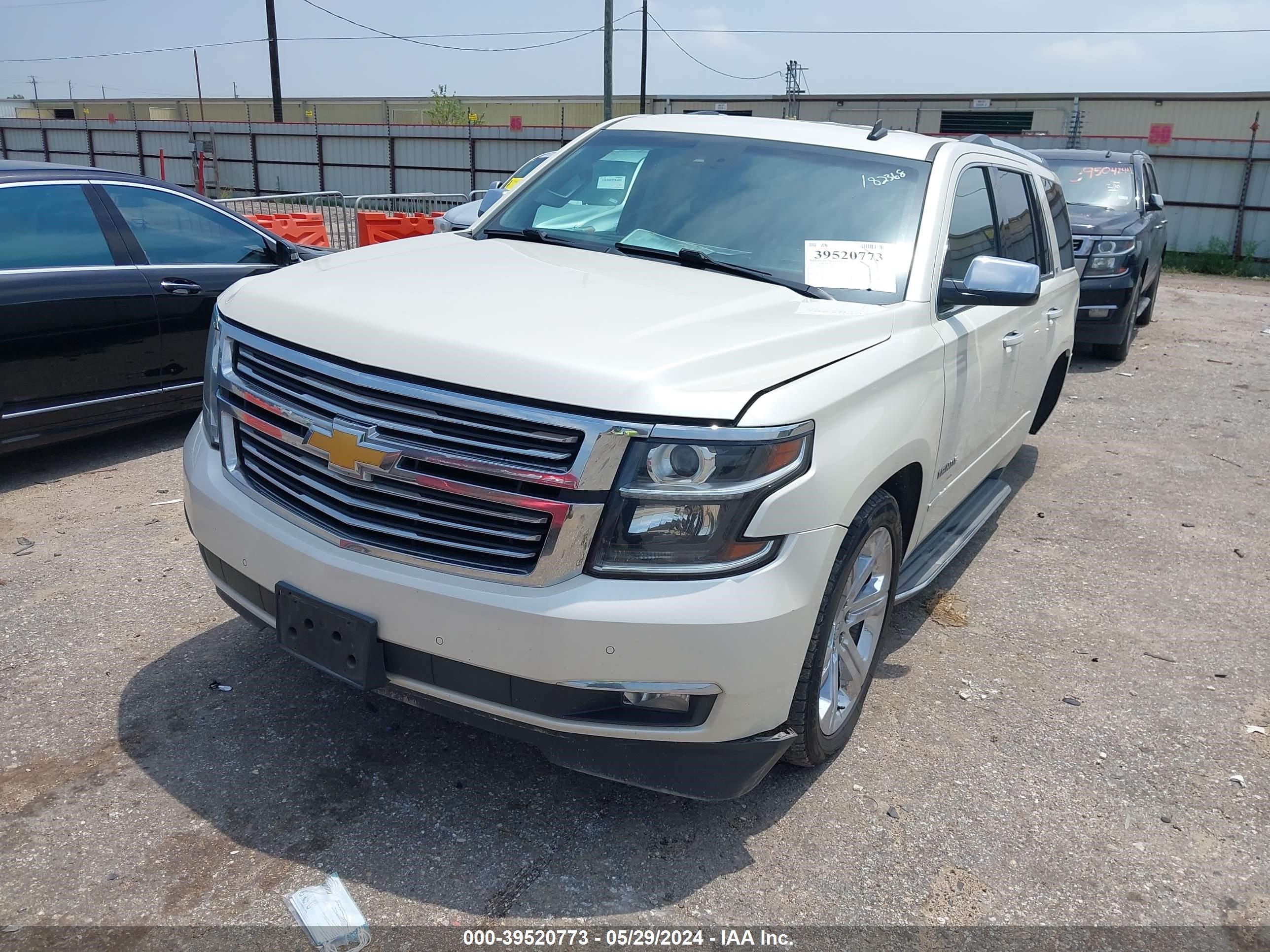 Photo 1 VIN: 1GNSCCKC2FR117843 - CHEVROLET TAHOE 