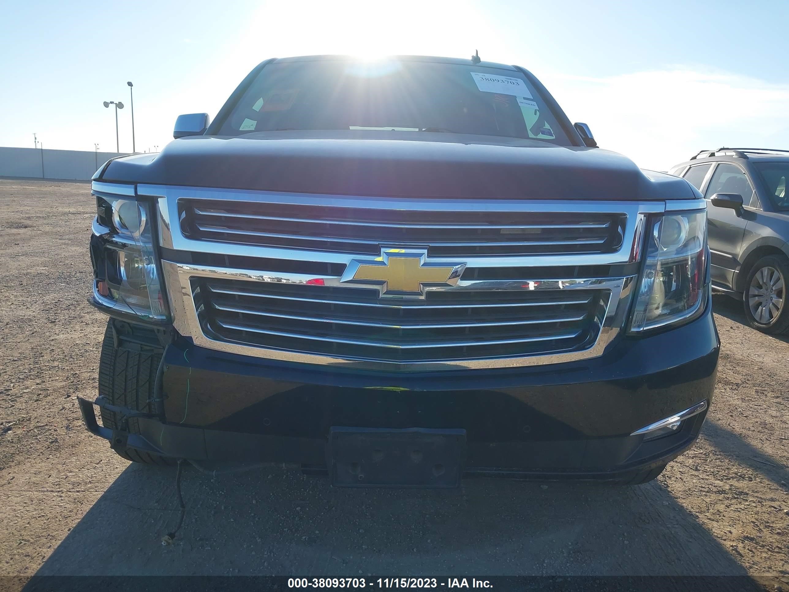 Photo 11 VIN: 1GNSCCKC3FR102218 - CHEVROLET TAHOE 