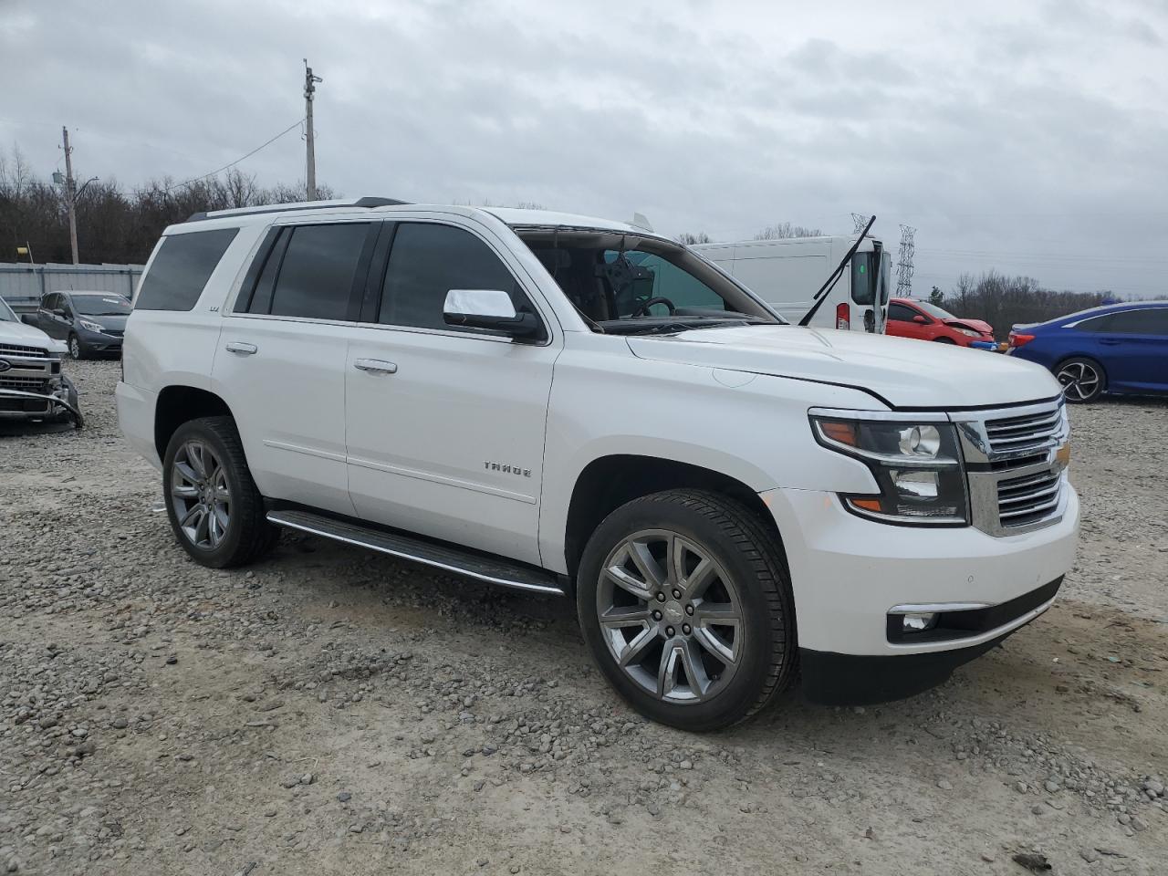 Photo 3 VIN: 1GNSCCKC4GR391420 - CHEVROLET TAHOE 