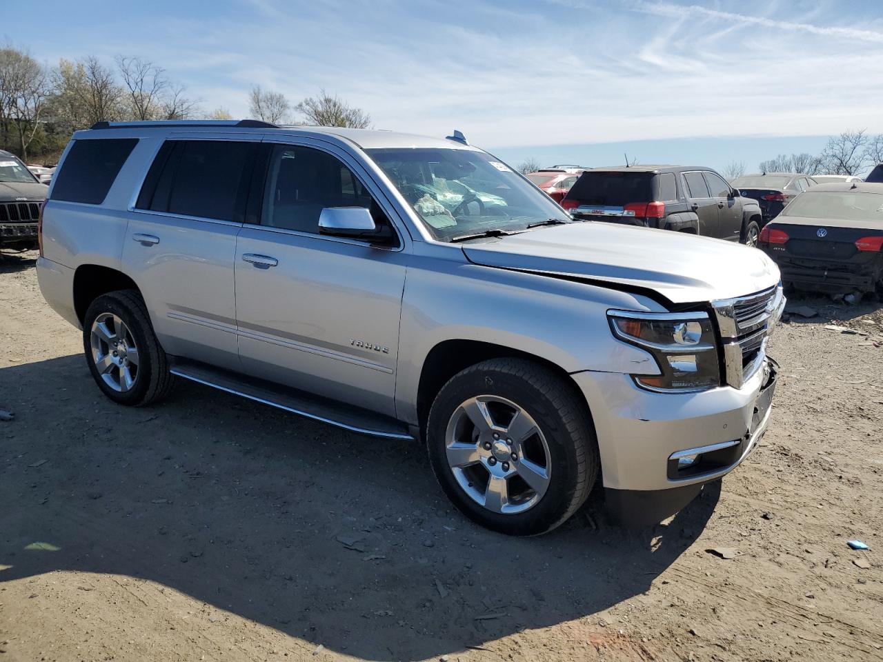 Photo 3 VIN: 1GNSCCKC8HR114349 - CHEVROLET TAHOE 