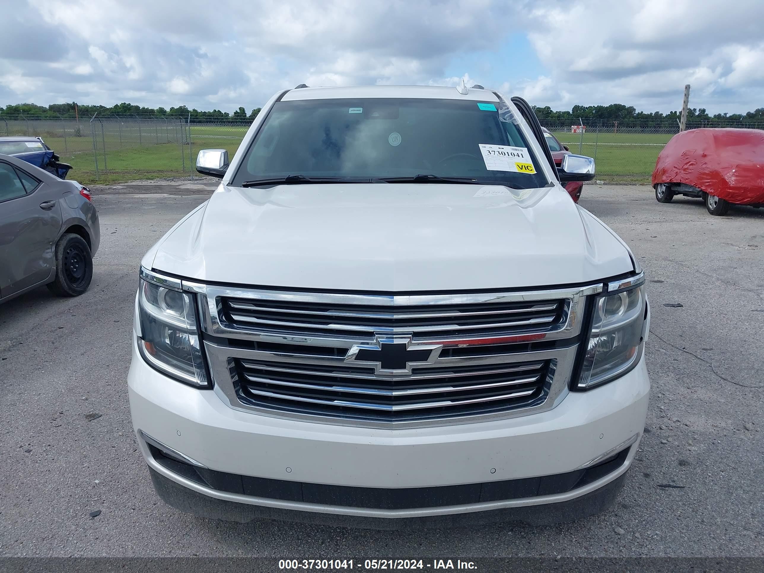 Photo 11 VIN: 1GNSCCKCXGR177189 - CHEVROLET TAHOE 