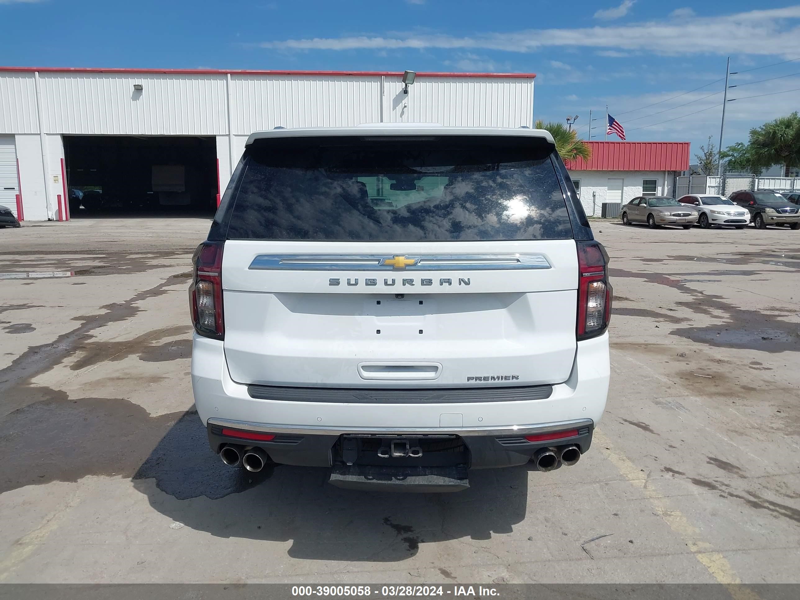 Photo 15 VIN: 1GNSCFKD3PR429505 - CHEVROLET SUBURBAN 