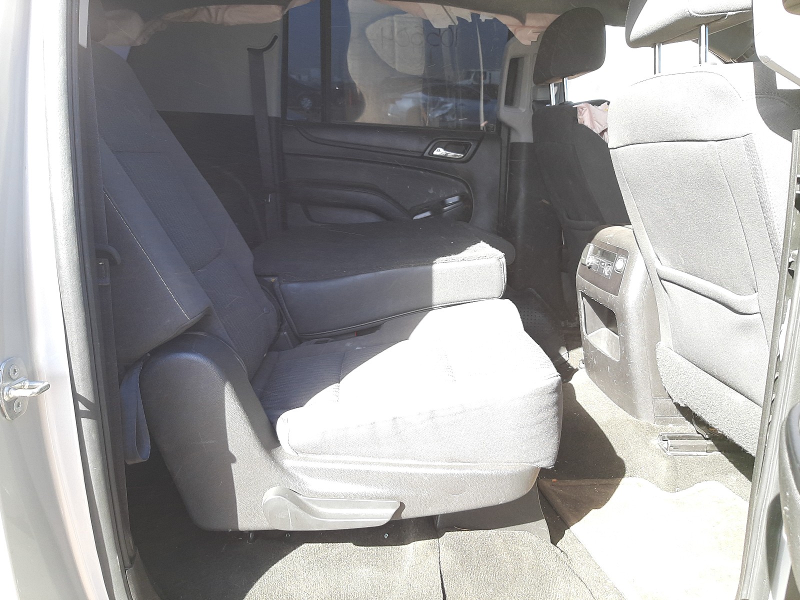 Photo 5 VIN: 1GNSCGKC5GR397850 - CHEVROLET SUBURBAN C 