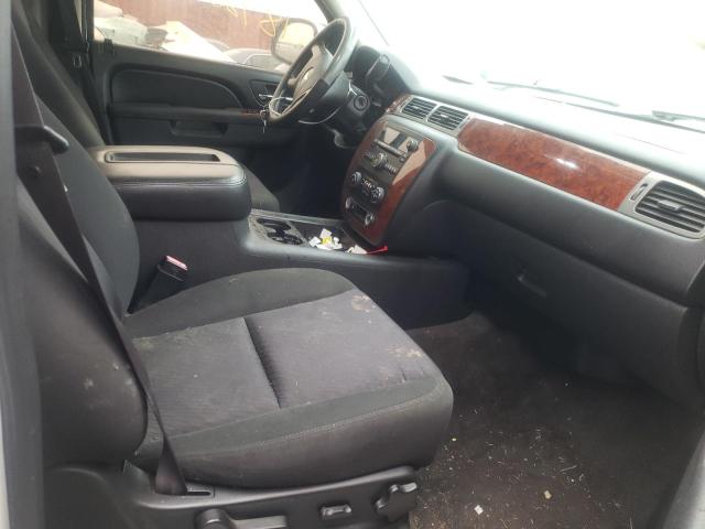 Photo 4 VIN: 1GNSCHE02CR134121 - CHEVROLET SUBURBAN C 