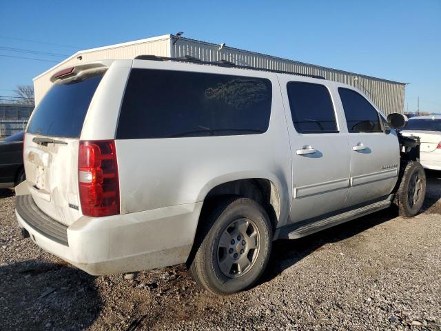 Photo 2 VIN: 1GNSCHE02CR315932 - CHEVROLET SUBURBAN 