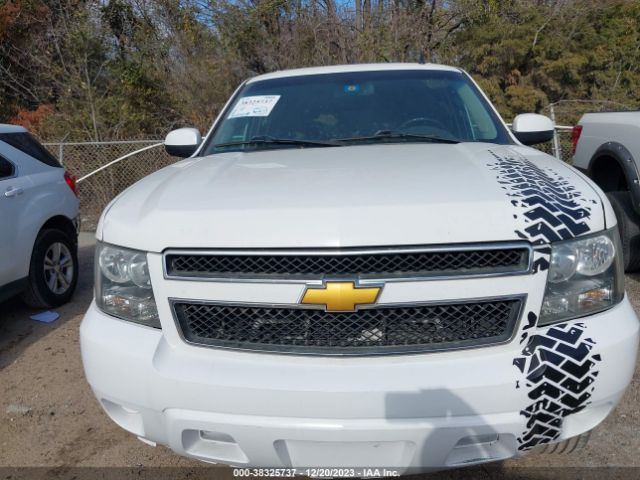 Photo 5 VIN: 1GNSCHE02ER216899 - CHEVROLET SUBURBAN 1500 