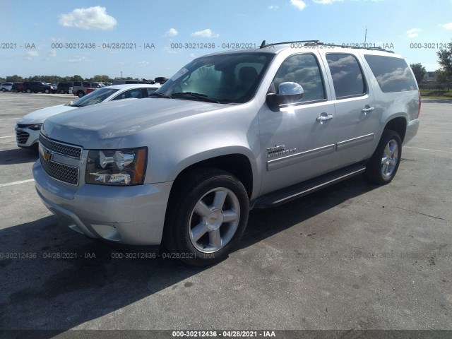 Photo 1 VIN: 1GNSCHE04ER147729 - CHEVROLET SUBURBAN 