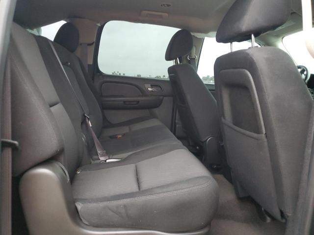 Photo 9 VIN: 1GNSCHE06DR279759 - CHEVROLET SUBURBAN 