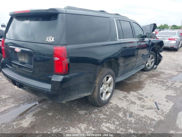 Photo 3 VIN: 1GNSCHKC0JR142732 - CHEVROLET SUBURBAN 