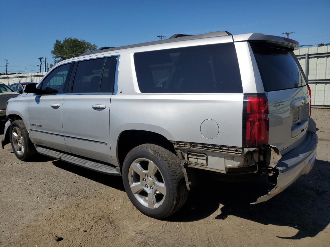 Photo 1 VIN: 1GNSCHKC1GR126435 - CHEVROLET SUBURBAN 