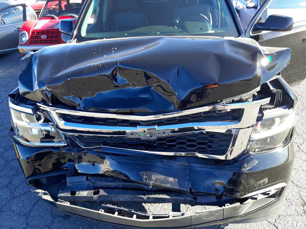 Photo 10 VIN: 1GNSCHKC3KR374209 - CHEVROLET SUBURBAN 