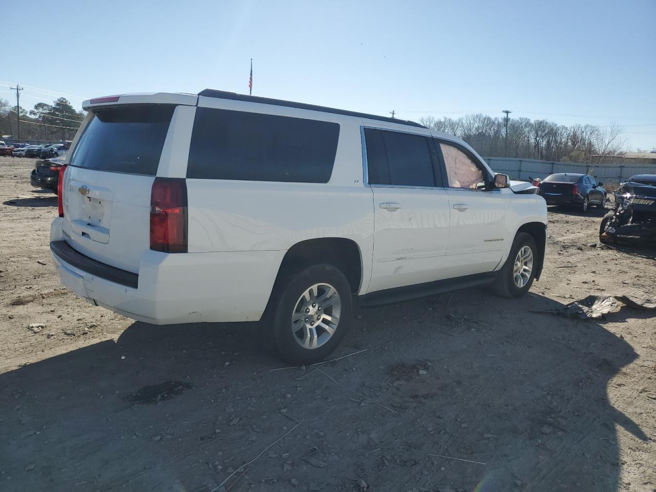 Photo 2 VIN: 1GNSCHKC4KR288455 - CHEVROLET SUBURBAN 