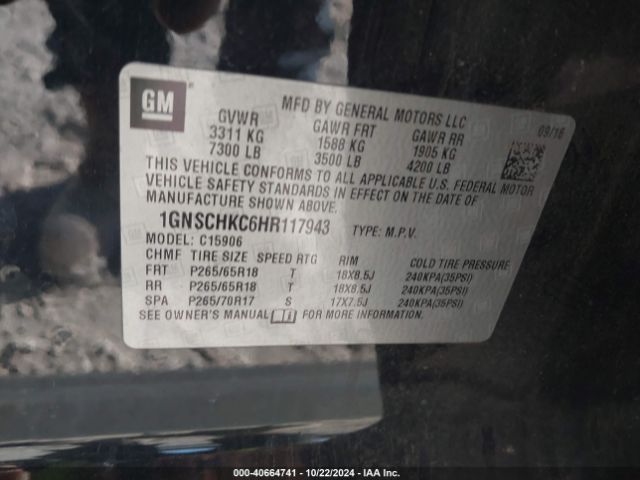 Photo 8 VIN: 1GNSCHKC6HR117943 - CHEVROLET SUBURBAN 