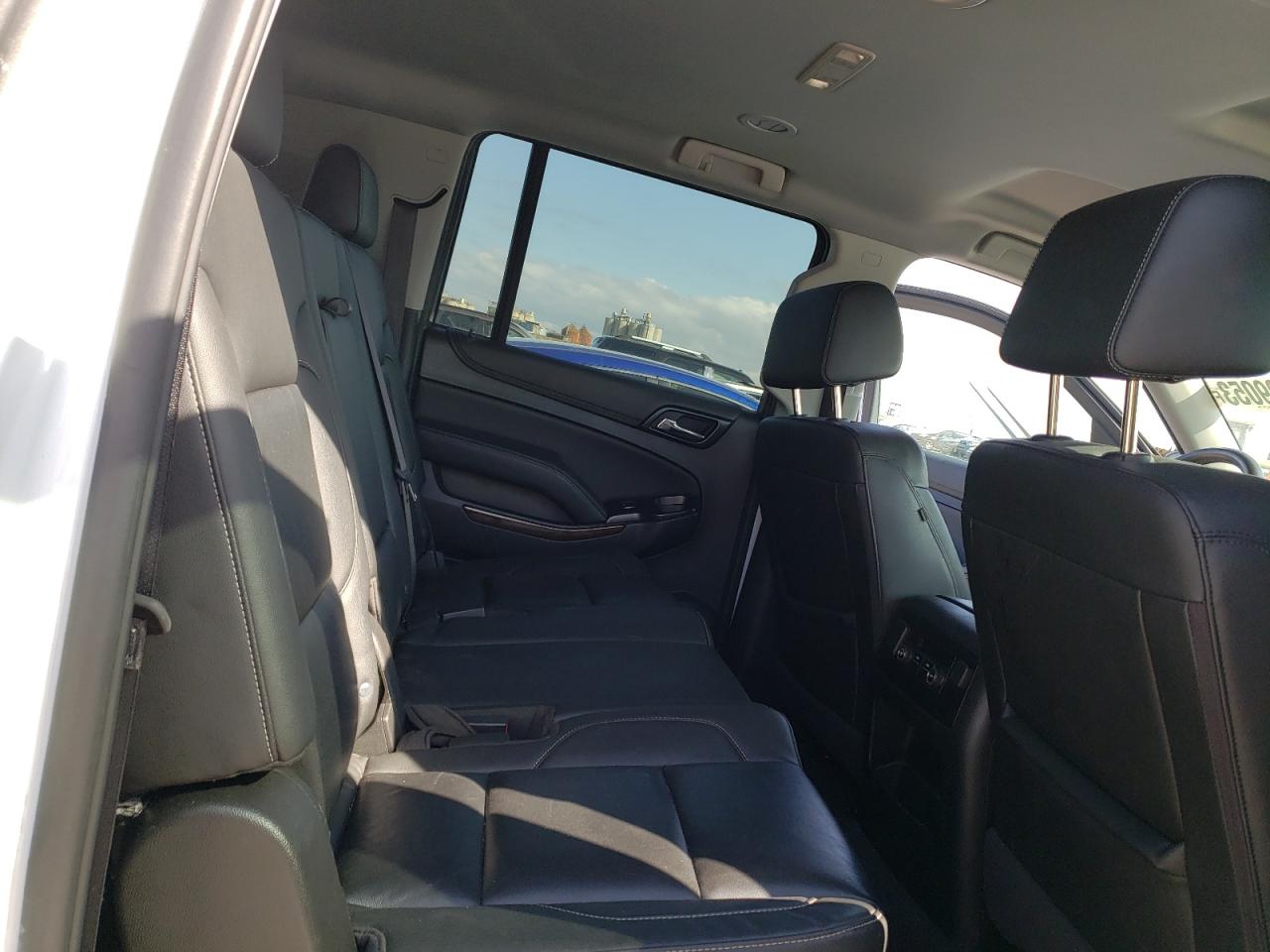 Photo 10 VIN: 1GNSCHKC8LR162018 - CHEVROLET SUBURBAN 