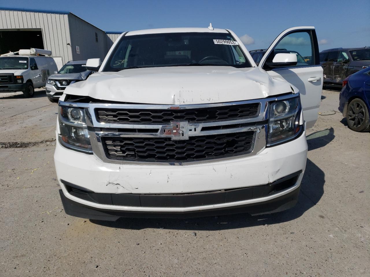 Photo 4 VIN: 1GNSCHKC8LR162018 - CHEVROLET SUBURBAN 