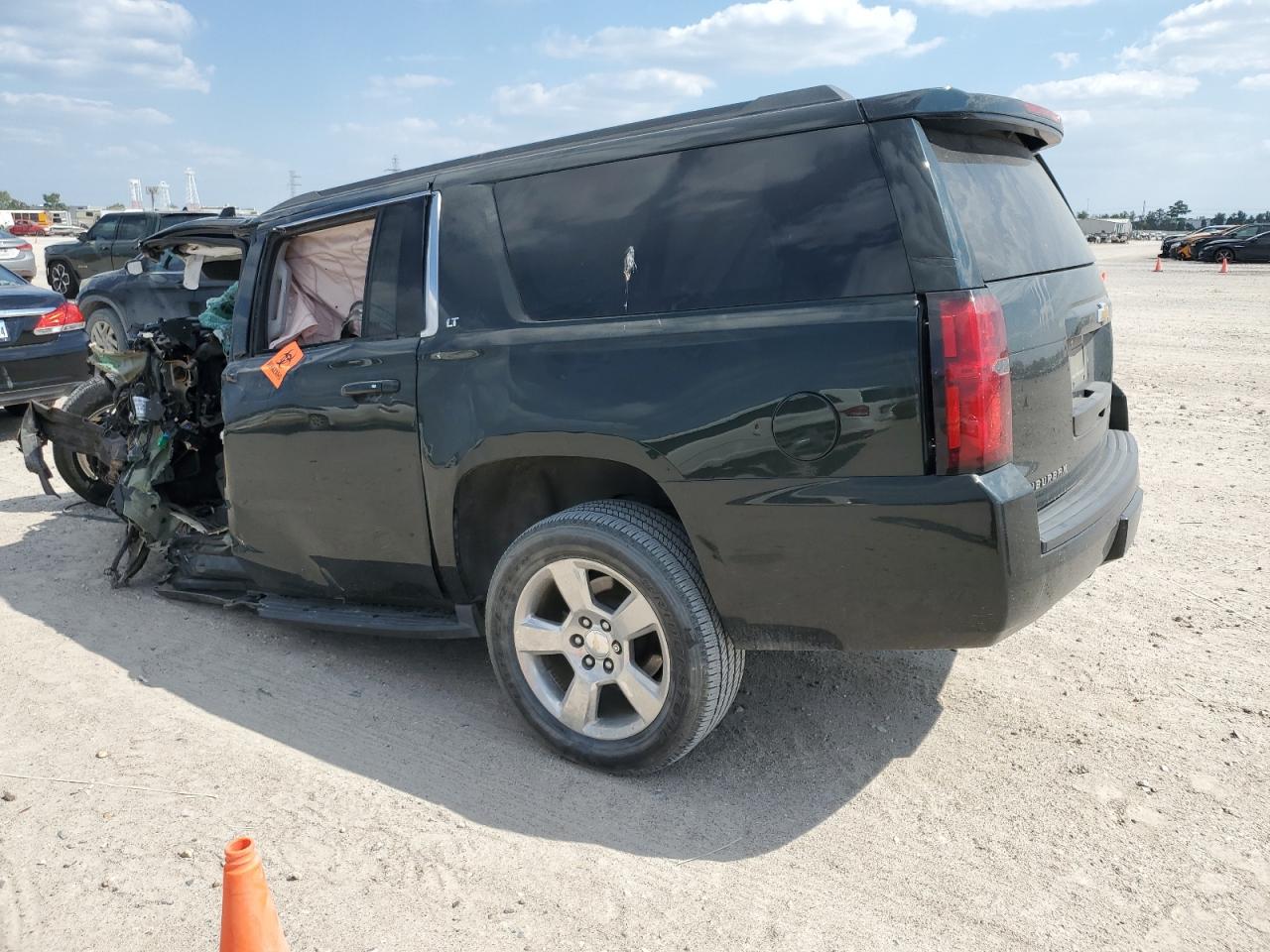 Photo 1 VIN: 1GNSCHKCXGR322566 - CHEVROLET SUBURBAN 