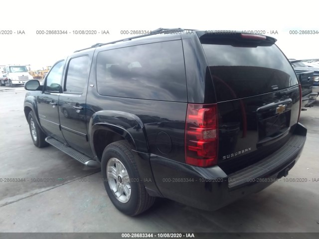 Photo 2 VIN: 1GNSCJE00DR132750 - CHEVROLET SUBURBAN 