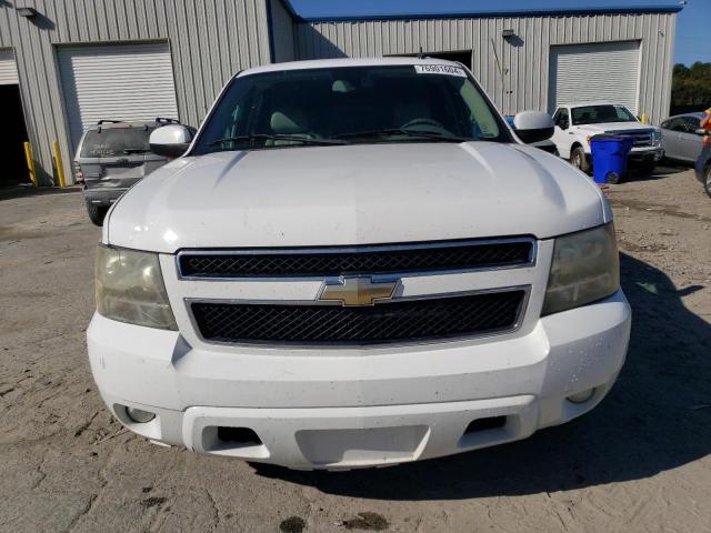 Photo 4 VIN: 1GNSCJE01BR346174 - CHEVROLET SUBURBAN C 