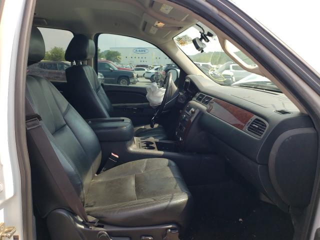 Photo 4 VIN: 1GNSCJE01DR317454 - CHEVROLET SUBURBAN C 