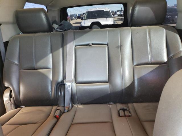 Photo 9 VIN: 1GNSCJE01DR320029 - CHEVROLET SUBURBAN C 