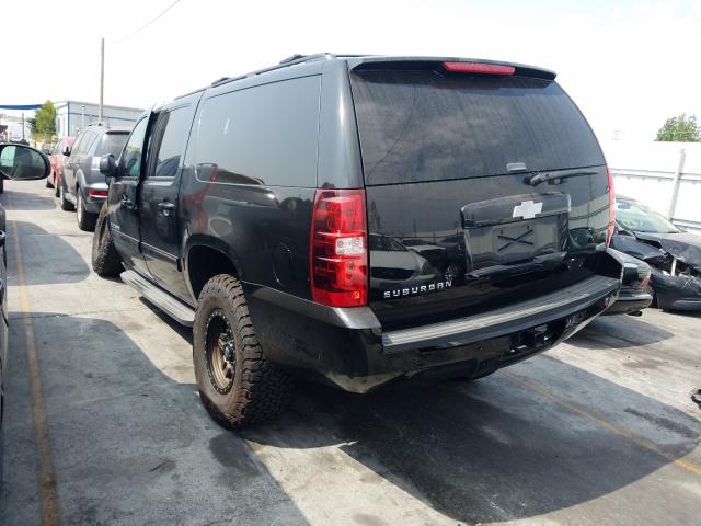 Photo 2 VIN: 1GNSCJE02BR386912 - CHEVROLET SUBURBAN C 