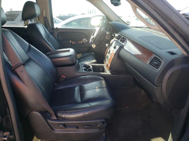 Photo 4 VIN: 1GNSCJE03CR250953 - CHEVROLET SUBURBAN C 