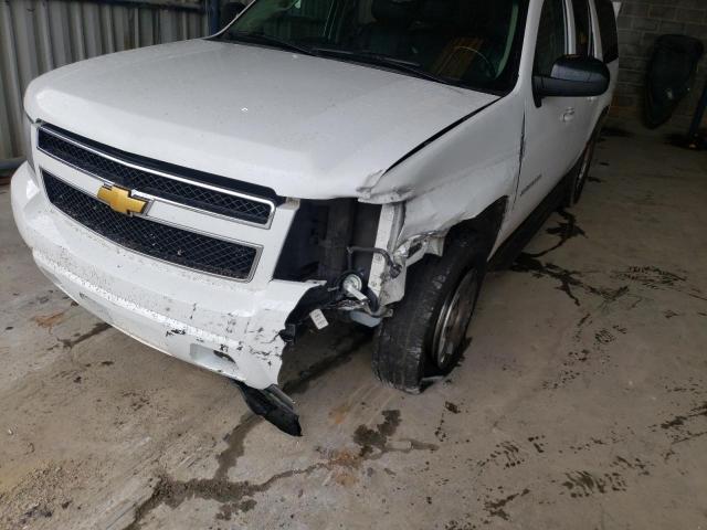 Photo 8 VIN: 1GNSCJE03DR129700 - CHEVROLET SUBURBAN C 