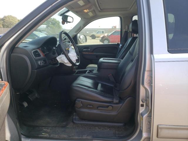 Photo 4 VIN: 1GNSCJE03DR142530 - CHEVROLET SUBURBAN C 