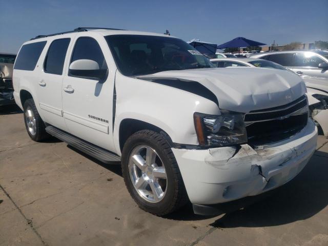 Photo 3 VIN: 1GNSCJE03DR153429 - CHEVROLET SUBURBAN C 