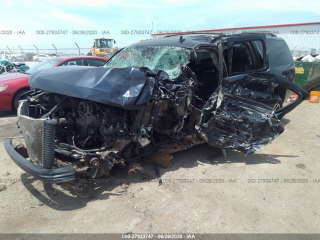 Photo 1 VIN: 1GNSCJE03DR219610 - CHEVROLET SUBURBAN 