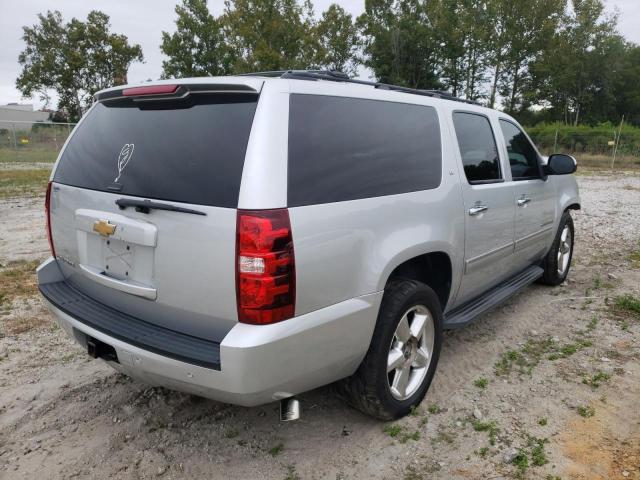 Photo 3 VIN: 1GNSCJE03DR319187 - CHEVROLET SUBURBAN C 