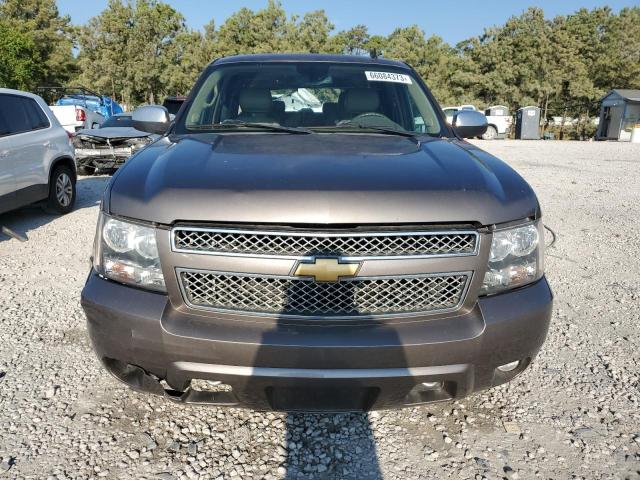 Photo 4 VIN: 1GNSCJE04DR183149 - CHEVROLET SUBURBAN C 